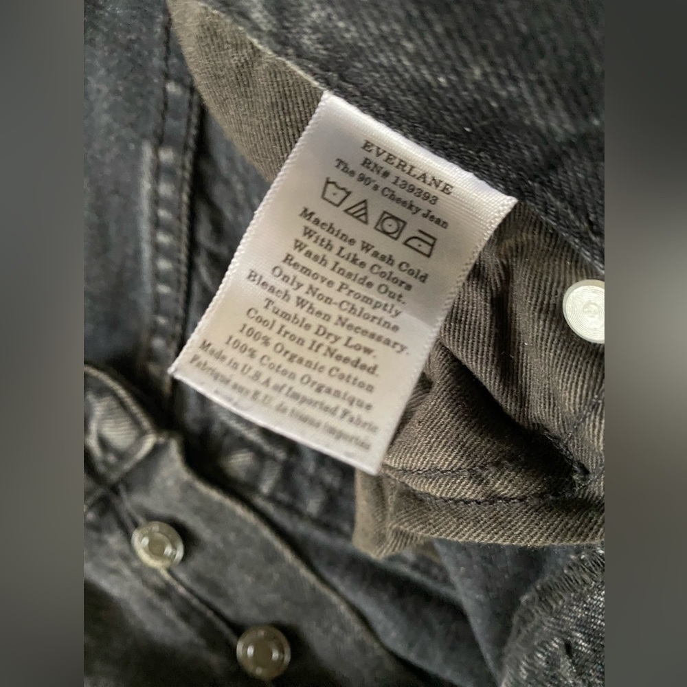 Everlane The 90s Cheeky Jean Organic Cotton Black Button Fly - Picture 9 of 16